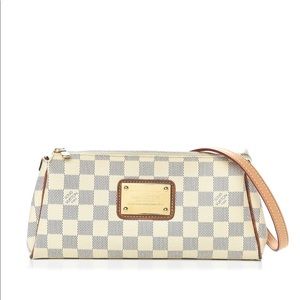♥️LV Sale♥️Authentic LouisVuitton Damier crossbody